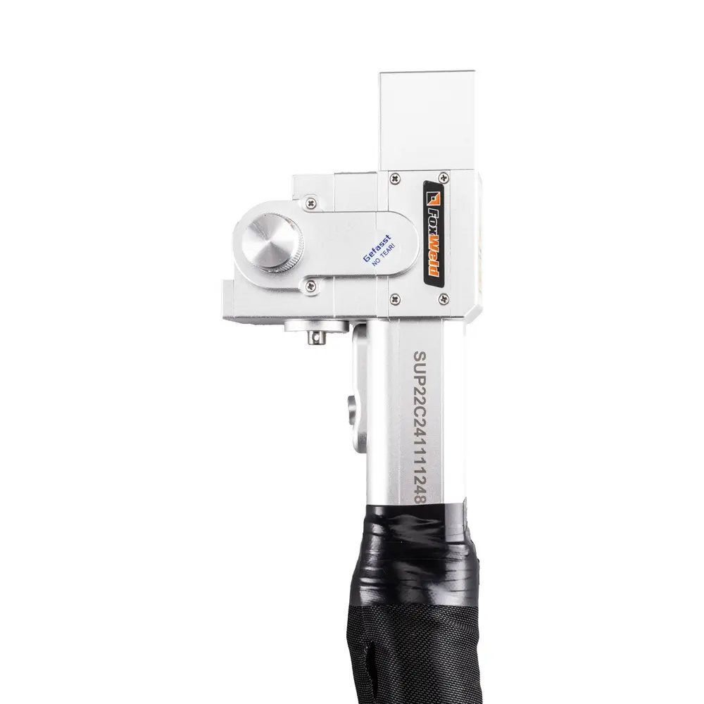 Аппарат для ручной лазерной очистки FOXWELD LASER 3000-1-МТ