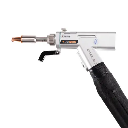 Аппарат для ручной лазерной сварки, резки и очистки FOXWELD LASER 2000-4-МТ COMPACT